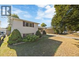 1063 Highway DRIVE East - 3