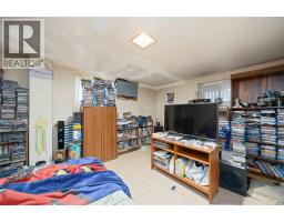 176 CHRISTINA STREET South - 15