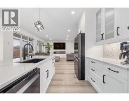 875 MAGNOLIA LANE - 16