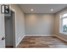 3576 BRITT BOULEVARD - 24