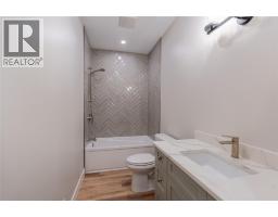 3576 BRITT BOULEVARD - 27