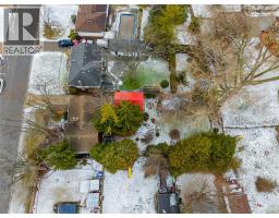 776 RETLAW DRIVE - 36