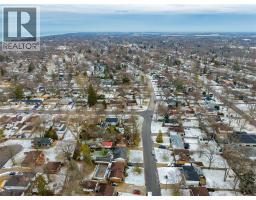 776 RETLAW DRIVE - 39