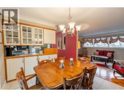 776 RETLAW DRIVE - 9