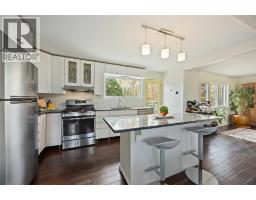 2006 Olive AVENUE - 13