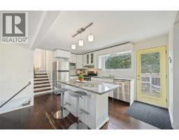 2006 Olive AVENUE - 21