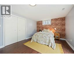 2006 Olive AVENUE - 25