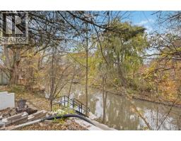 2006 Olive AVENUE - 35