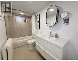 326 Vidal STREET North - 32