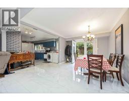 910 Charlesworth DRIVE - 13