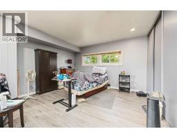 910 Charlesworth DRIVE - 19