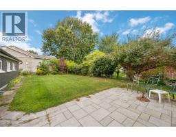 910 Charlesworth DRIVE - 33