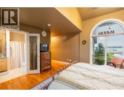 3306 ST CLAIR PARKWAY - 18