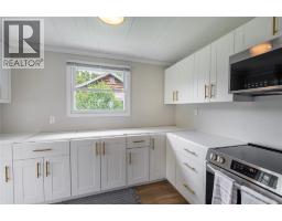 4557 WILLIAM STREET - 11