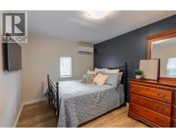 4557 WILLIAM STREET - 14