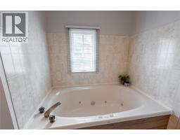 4557 WILLIAM STREET - 20