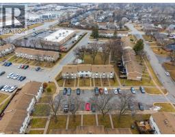 27 TURNER DRIVE UnitNo. 32 - 31