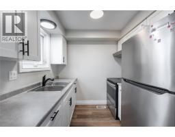 27 TURNER DRIVE UnitNo. 32 - 8