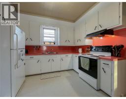 305 ST CLAIR STREET - 2