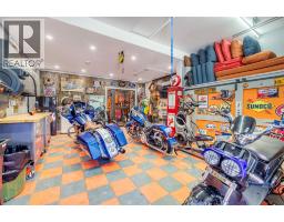 747 Broadway STREET - 30