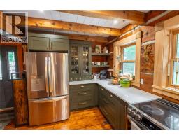 5252 EGREMONT ROAD - 9