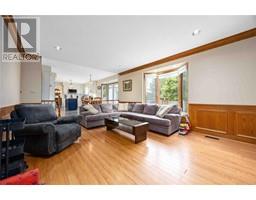 456 ST LAWRENCE COURT - 5