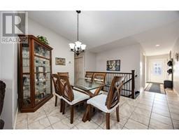 812 CARRIAGE WAY - 6