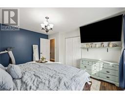1330 WILTSHIRE DRIVE - 16