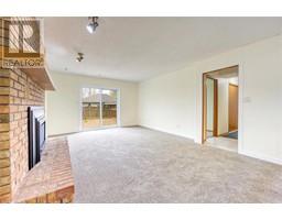 38 COPPERFIELD COURT - 17