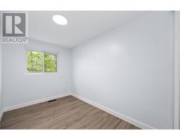 110 FAIRVIEW PLACE - 13