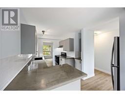110 FAIRVIEW PLACE - 4