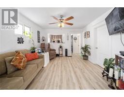 246 RUSSELL STREET - 5