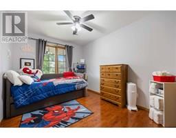 1236 MICHIGAN AVENUE - 9