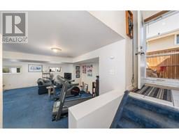 181 COLLINGWOOD STREET - 25