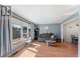 181 COLLINGWOOD STREET - 7