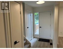 155 BEDFORD CRESCENT - 3