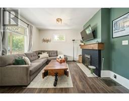224 Confederation STREET - 6