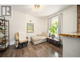 224 Confederation STREET - 9