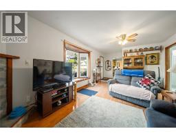 814 MAXWELL STREET - 8