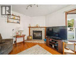 814 MAXWELL STREET - 9