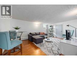 906 CHAMPLAIN ROAD - 25
