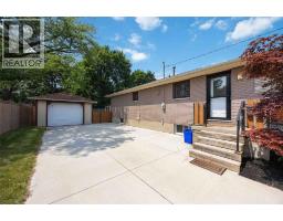 906 CHAMPLAIN ROAD - 4