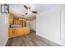 906 CHAMPLAIN ROAD - 9