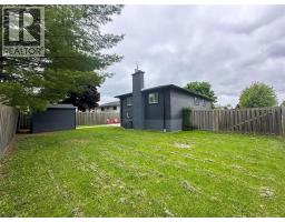 1578 COUNCILLORS STREET - 30