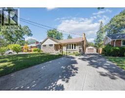 682 HOLLYWOOD PLACE - 2