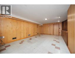 682 HOLLYWOOD PLACE - 21