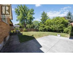 682 HOLLYWOOD PLACE - 28