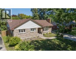 682 HOLLYWOOD PLACE - 32