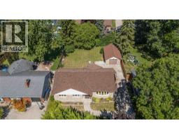 682 HOLLYWOOD PLACE - 34