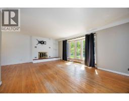 682 HOLLYWOOD PLACE - 6